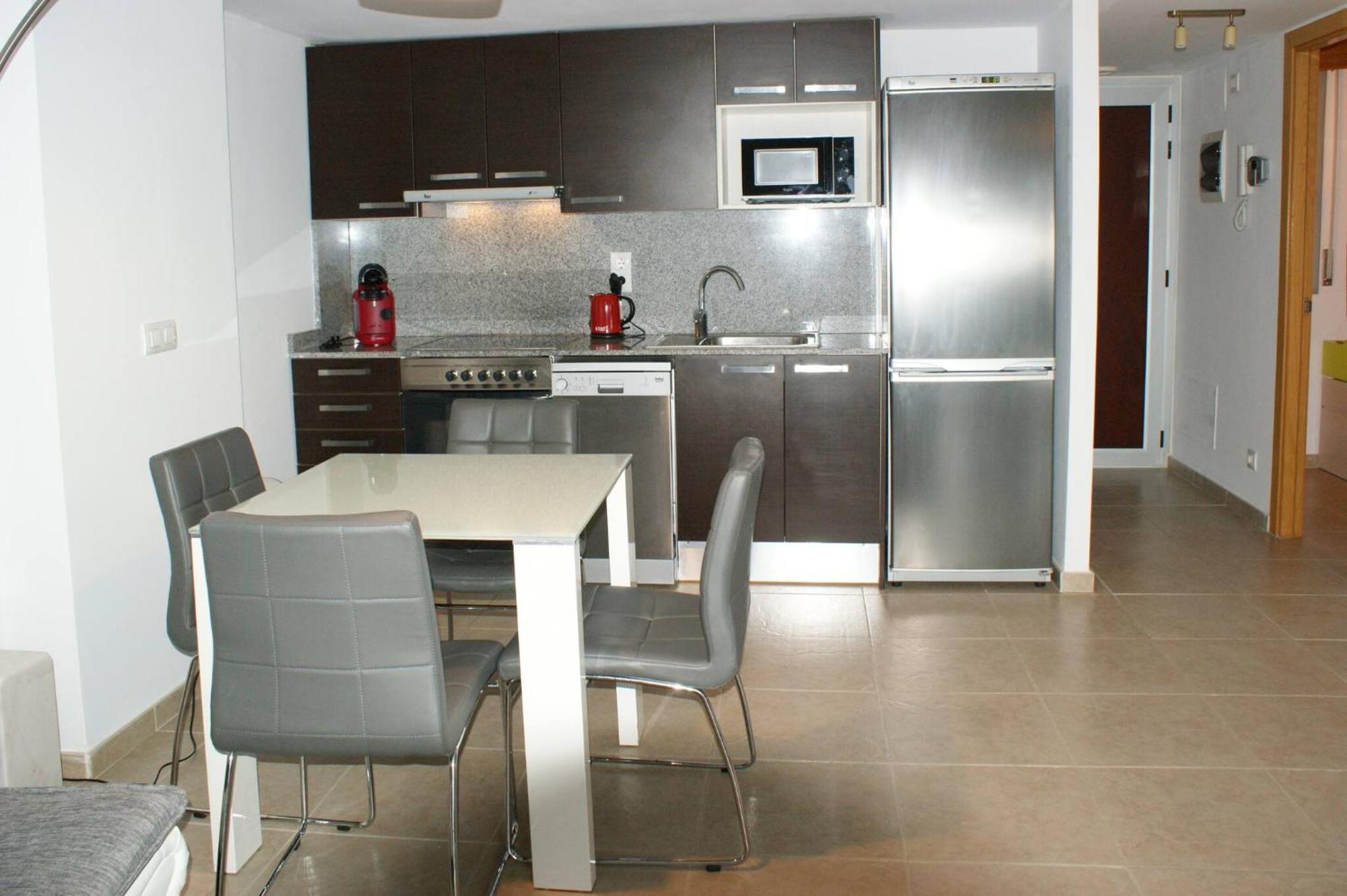 Apartment En Con Vistas Al Canal Y Piscina *